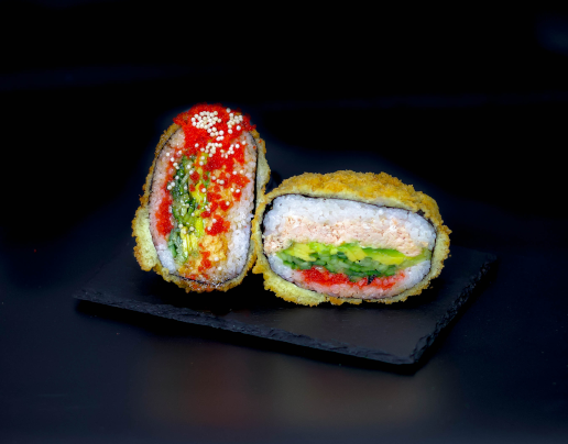 Sushi Burger z Pieczonym Łososiem — oryginalny sushi burger z dostawą w Toruniu
