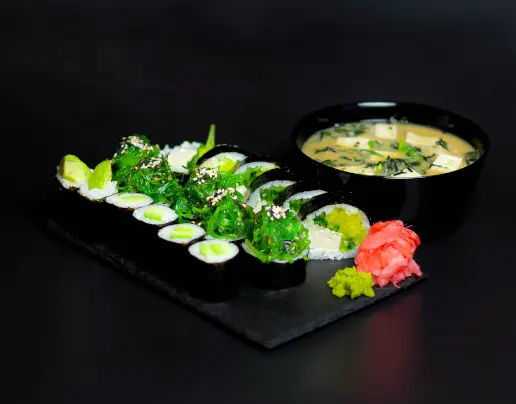 Veggie Lunch – vegan sushi set