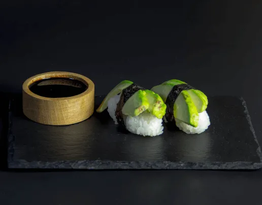 Nigiri z Awokado — nigiri sushi z dostawą na terenie Torunia