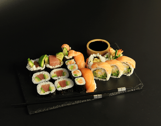 Rolladnia Set - sushi roll with delivery in Toruń